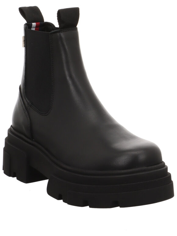 TOMMY WOMENSWEAR - Tommy Hilfiger Combat Leather Low Chelsea boots