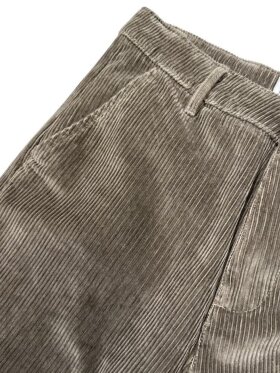 PLENUM STUDIO NORTON TROUSERS CORD.