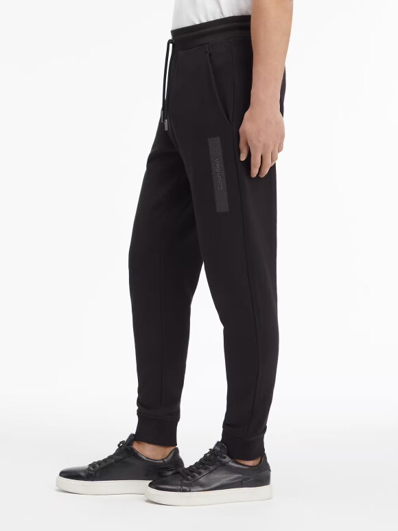 Calvin Klein - CALVIN KLEIN STRUCTURED EMBROIDERY SWEATPANTS